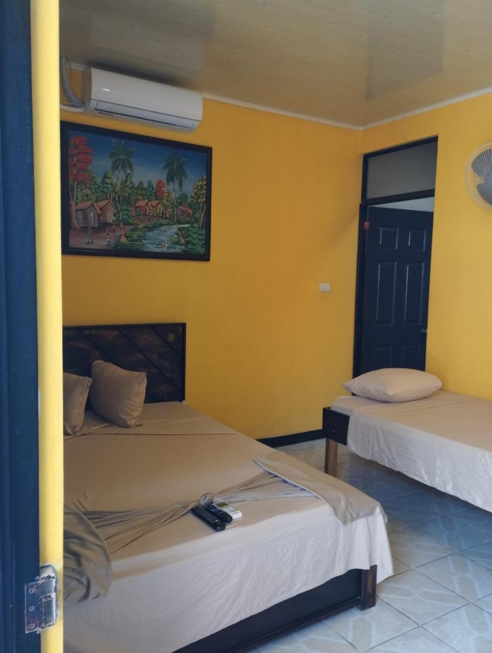 Cabinas Hukats Secret Jungle Puerto Viejo de Talamanca 外观 照片