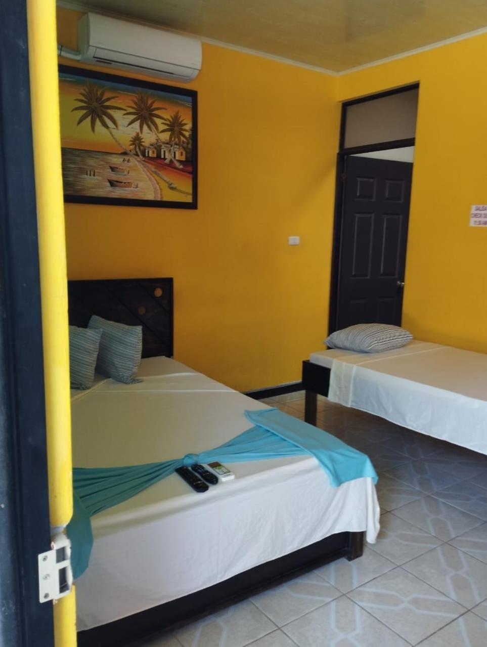 Cabinas Hukats Secret Jungle Puerto Viejo de Talamanca 外观 照片